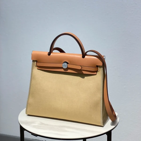 Canvas bag Size: 31*15*10Cm
